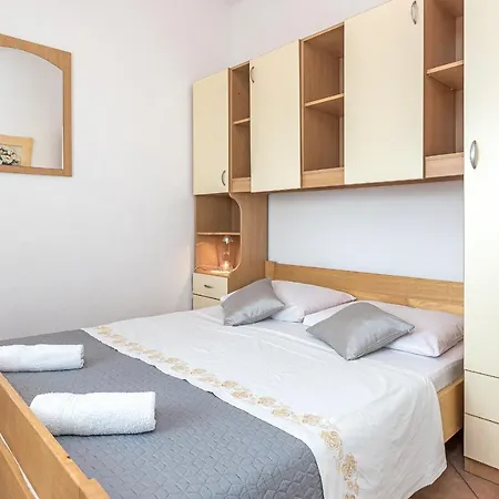 Apartment Apartments Junek Rovinj