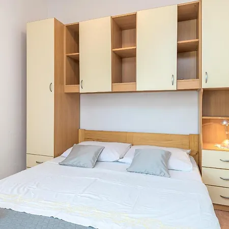 Apartments Junek *